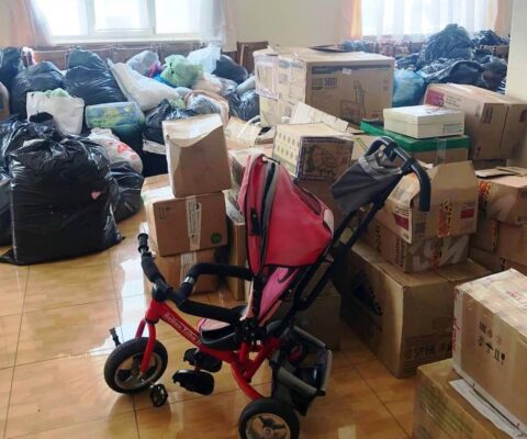 Более двух тонн гуманитарной помощи от Тверской епархии доставили в Донецкую епархию