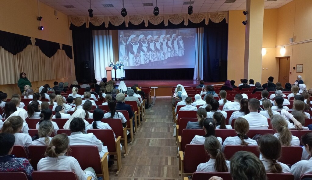 В Тверском медицинском колледже участники секции Фаддеевских чтений обсудили вопросы милосердного служения