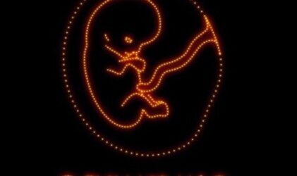 Зажги лампадку  в память о неродившихся младенцах