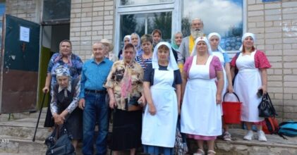 Сестры милосердия помогли в уходе за пациентами отделения паллиативной помощи в пгт. Орша