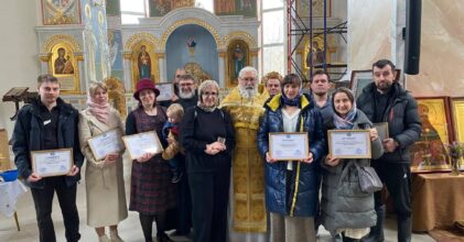 17 выпускников Школы трезвости при храме иконы Богородицы «Неупиваемая Чаша» г.Твери получили сертификаты